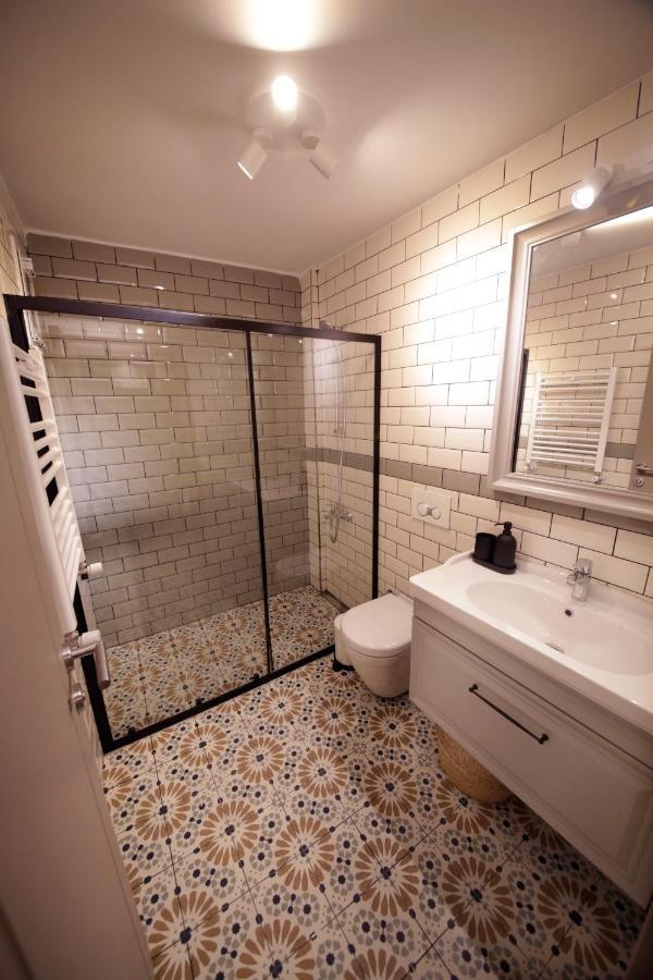 Konukevi New Modern Flat- By Taksim Square *